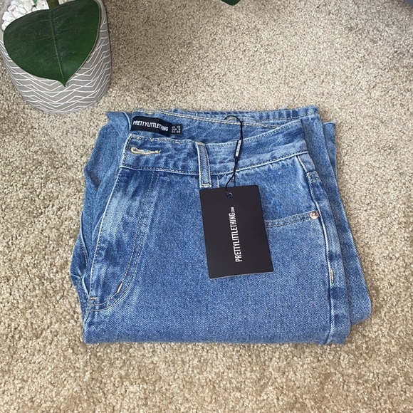 Mid Blue Wash Jeans - Picture 2 of 2